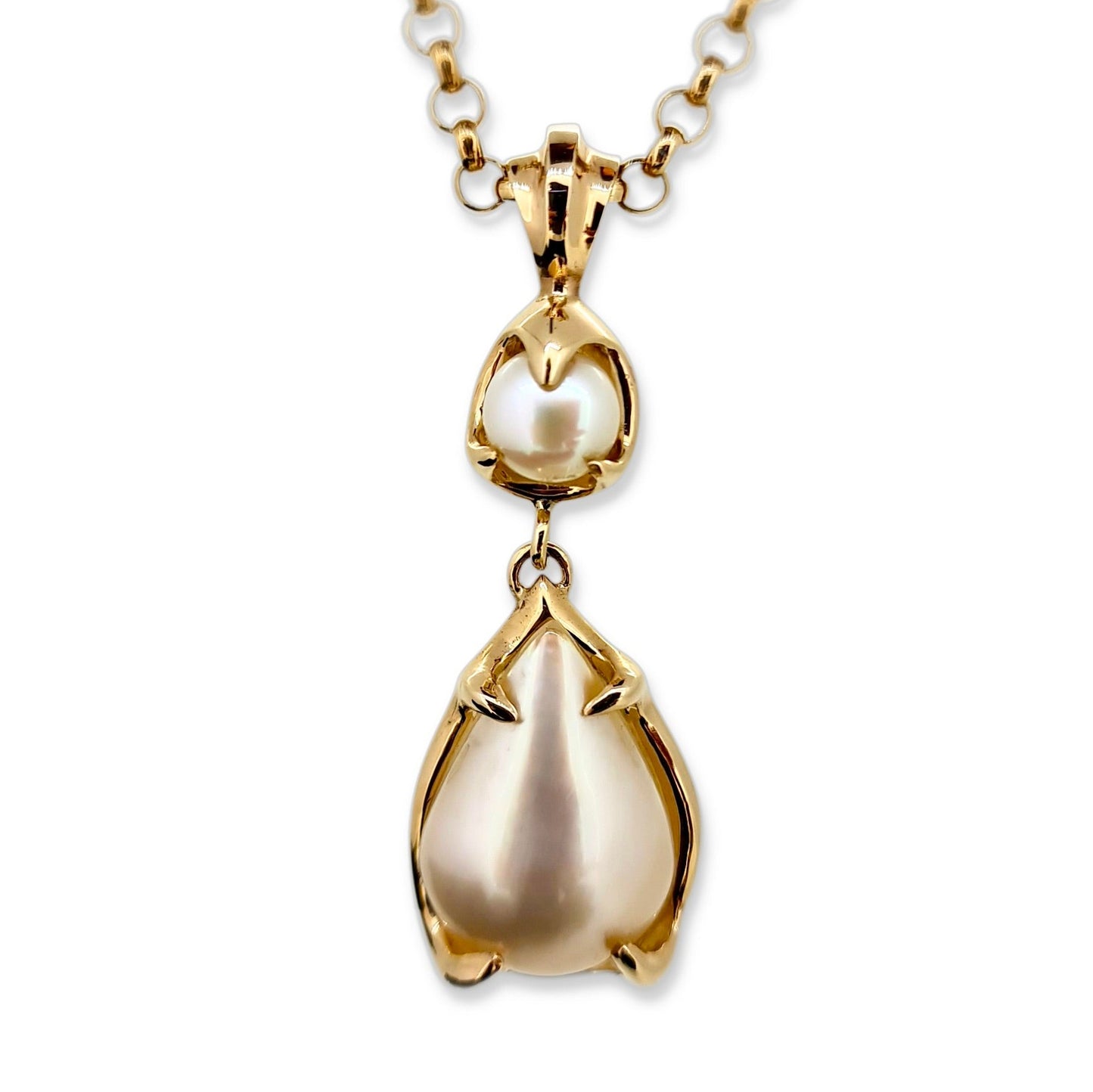 Paris Pendant with White Freshwater and Mabe Pearls in 9ct Ina Gold