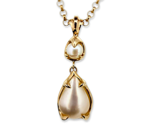 Paris Pendant with White Freshwater and Mabe Pearls in 9ct Ina Gold