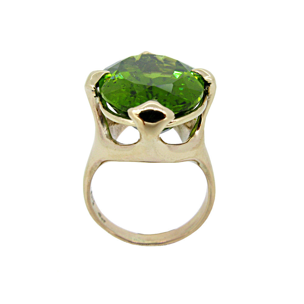 Large Majesty Ring with Peridot in 9ct Gold