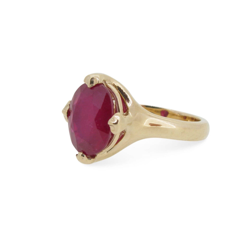 Majesty Ring with Ruby in 9ct Ina Gold